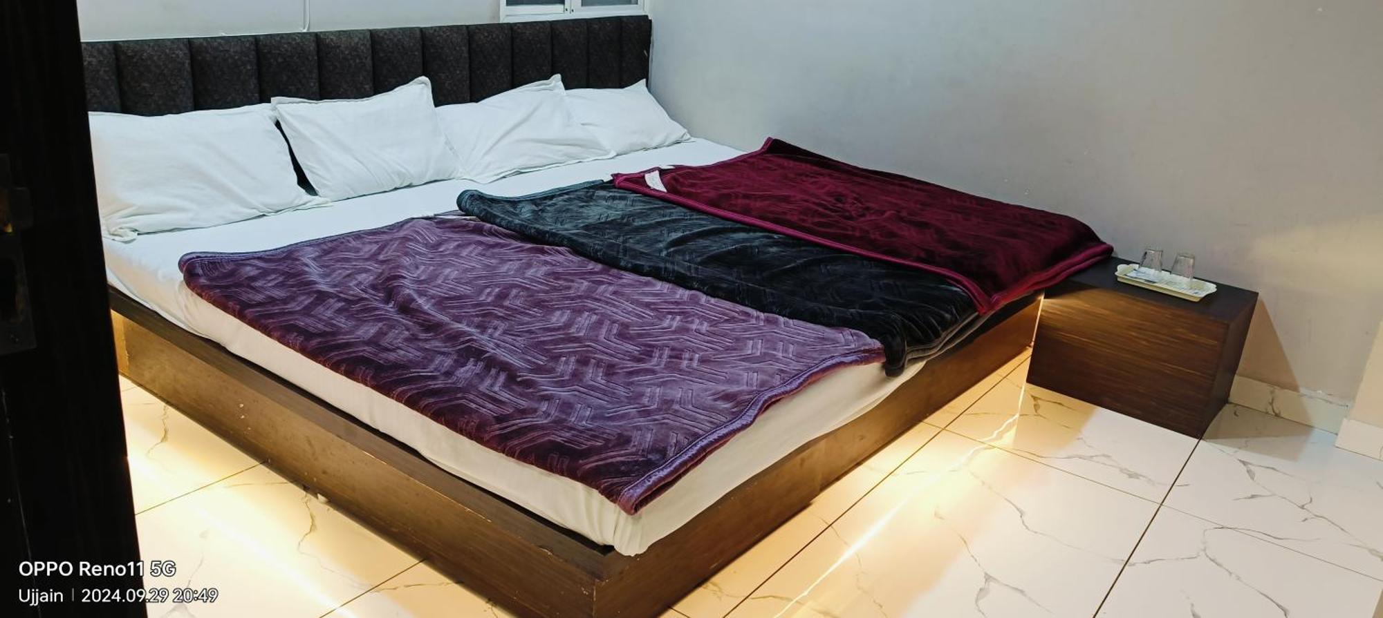 אויאיין Hotel Rainbow מראה חיצוני תמונה